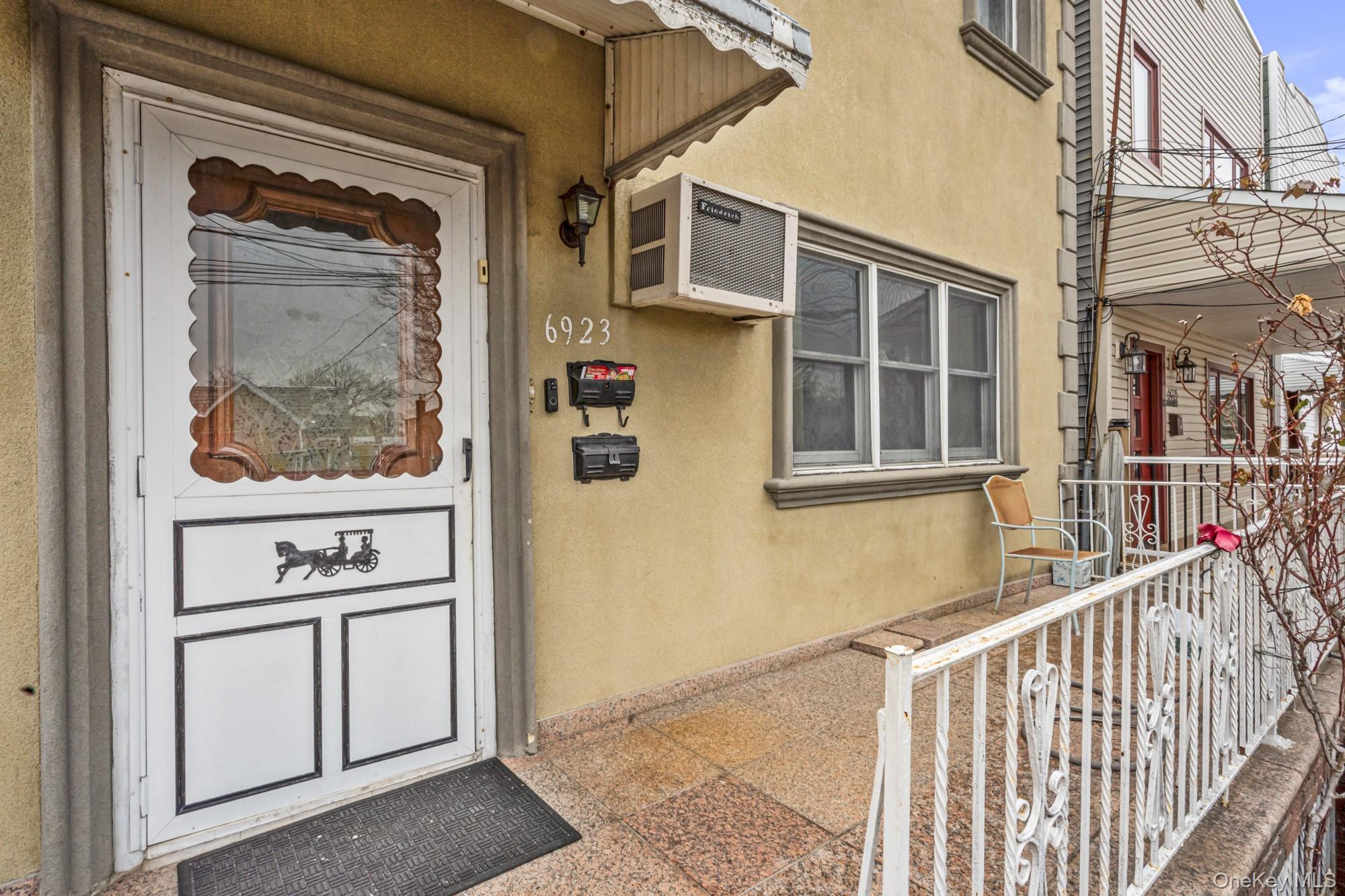 Single Family 59th Queens, NY 11378, MLS-953238-2