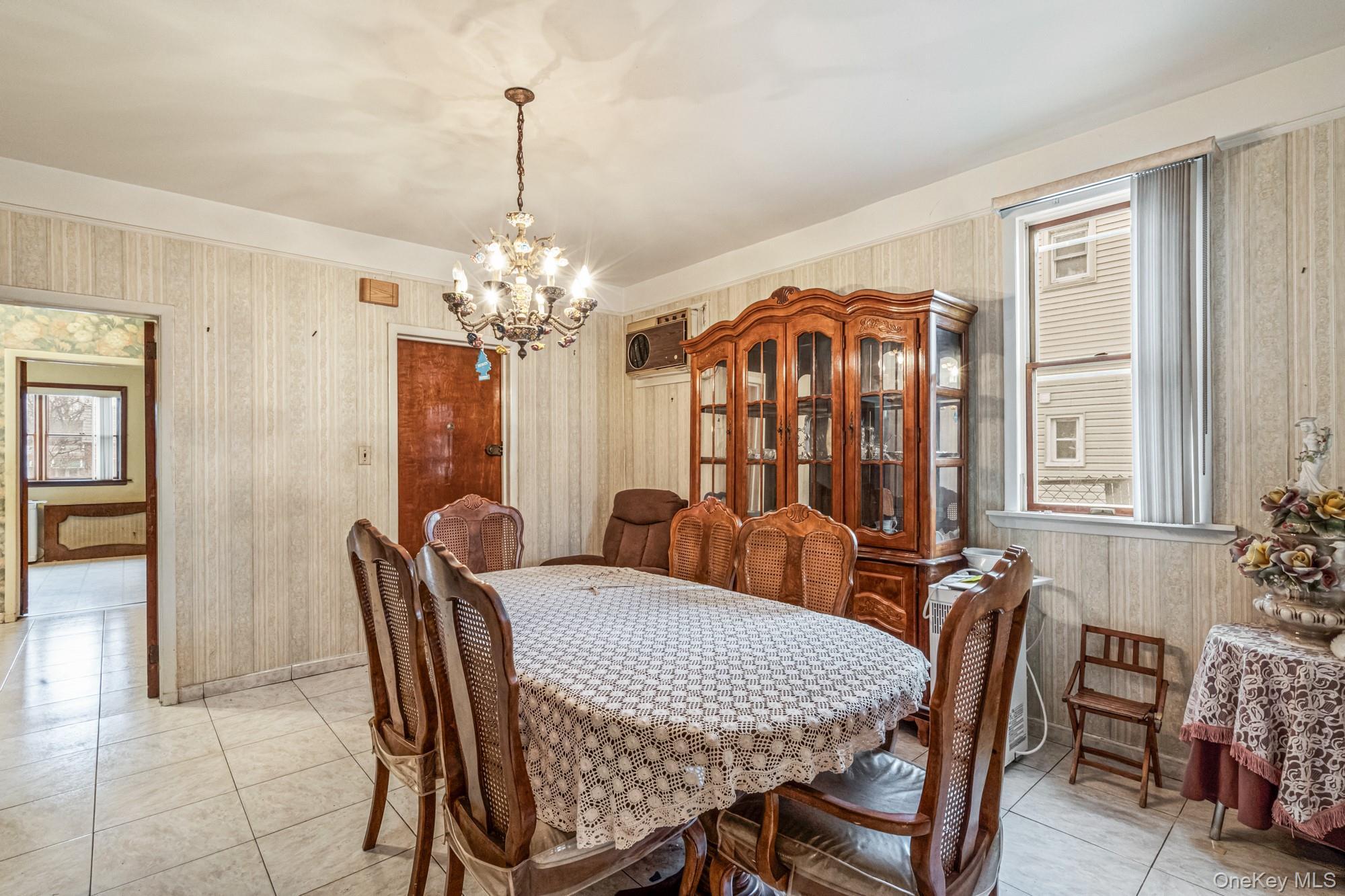 Single Family 59th Queens, NY 11378, MLS-953238-7