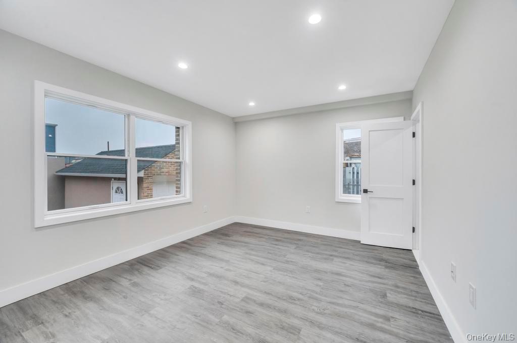 Single Family 56 Queens, NY 11377, MLS-953239-21