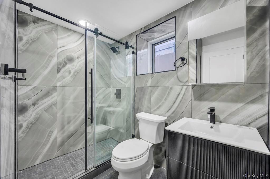 Single Family 56 Queens, NY 11377, MLS-953239-26