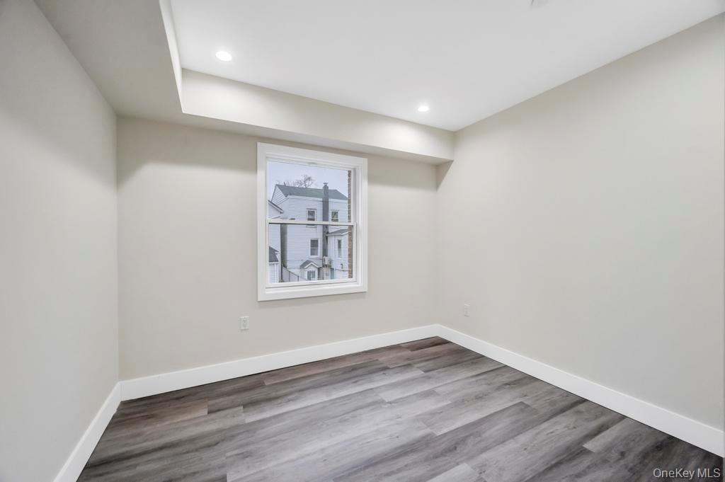 Single Family 56 Queens, NY 11377, MLS-953239-33