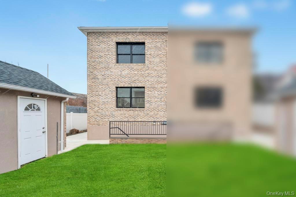 Single Family 56 Queens, NY 11377, MLS-953239-6