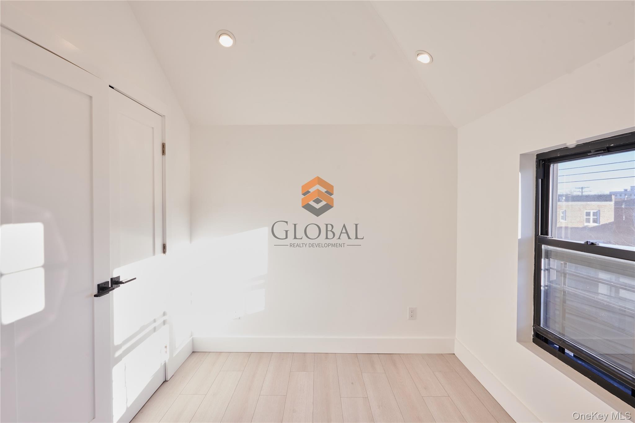 Single Family Tilden  Bronx, NY 10469, MLS-953253-38