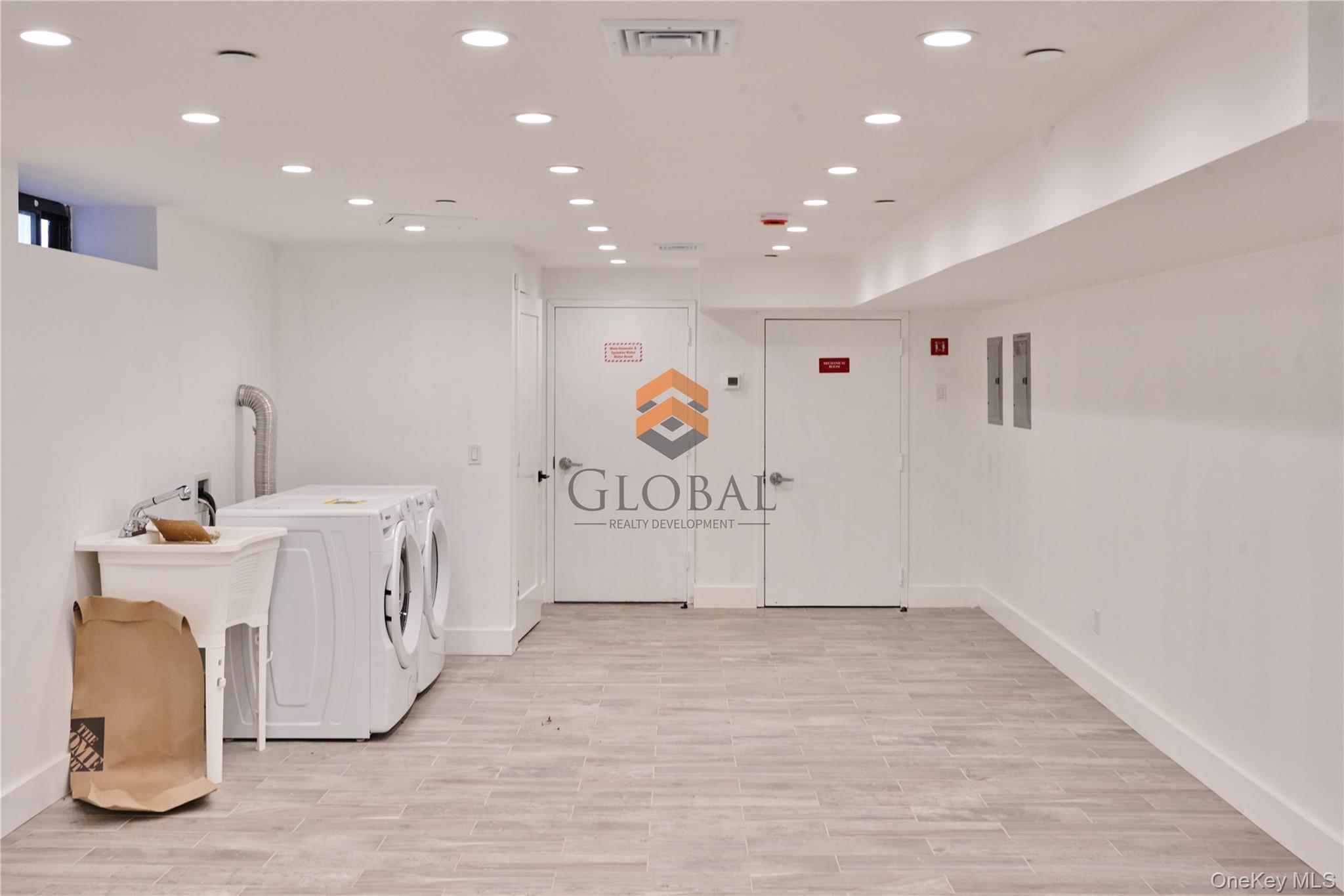 Single Family Tilden  Bronx, NY 10469, MLS-953253-45