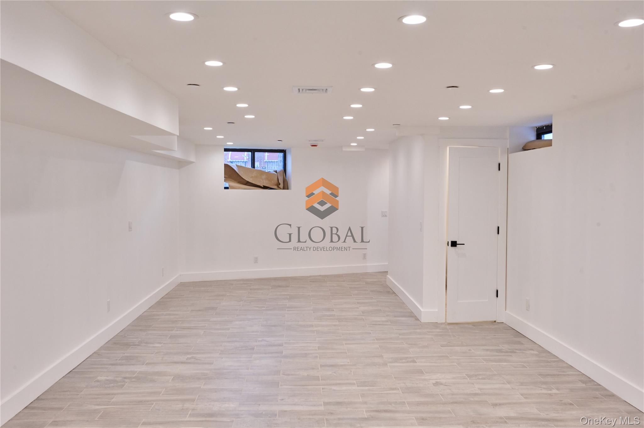 Single Family Tilden  Bronx, NY 10469, MLS-953253-46