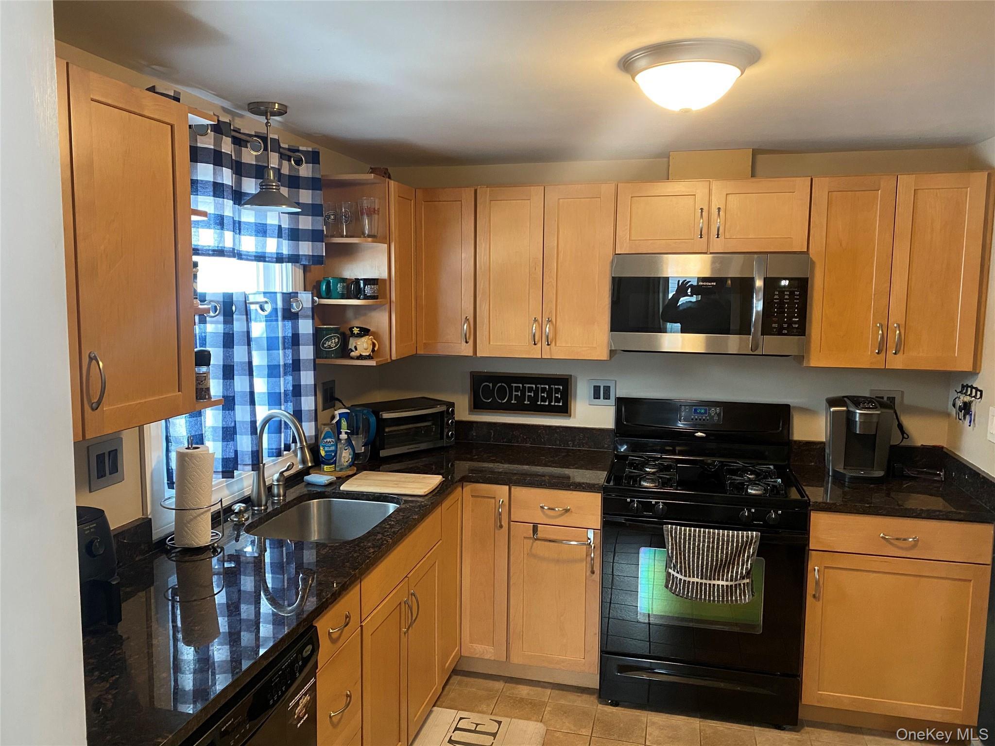 Single Family Ambassador  Orange County, NY 12550, MLS-953305-12