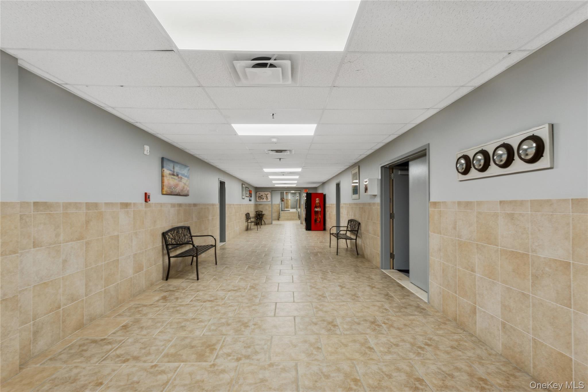 Condo Richmond Nassau County, NY 11561, MLS-953330-29