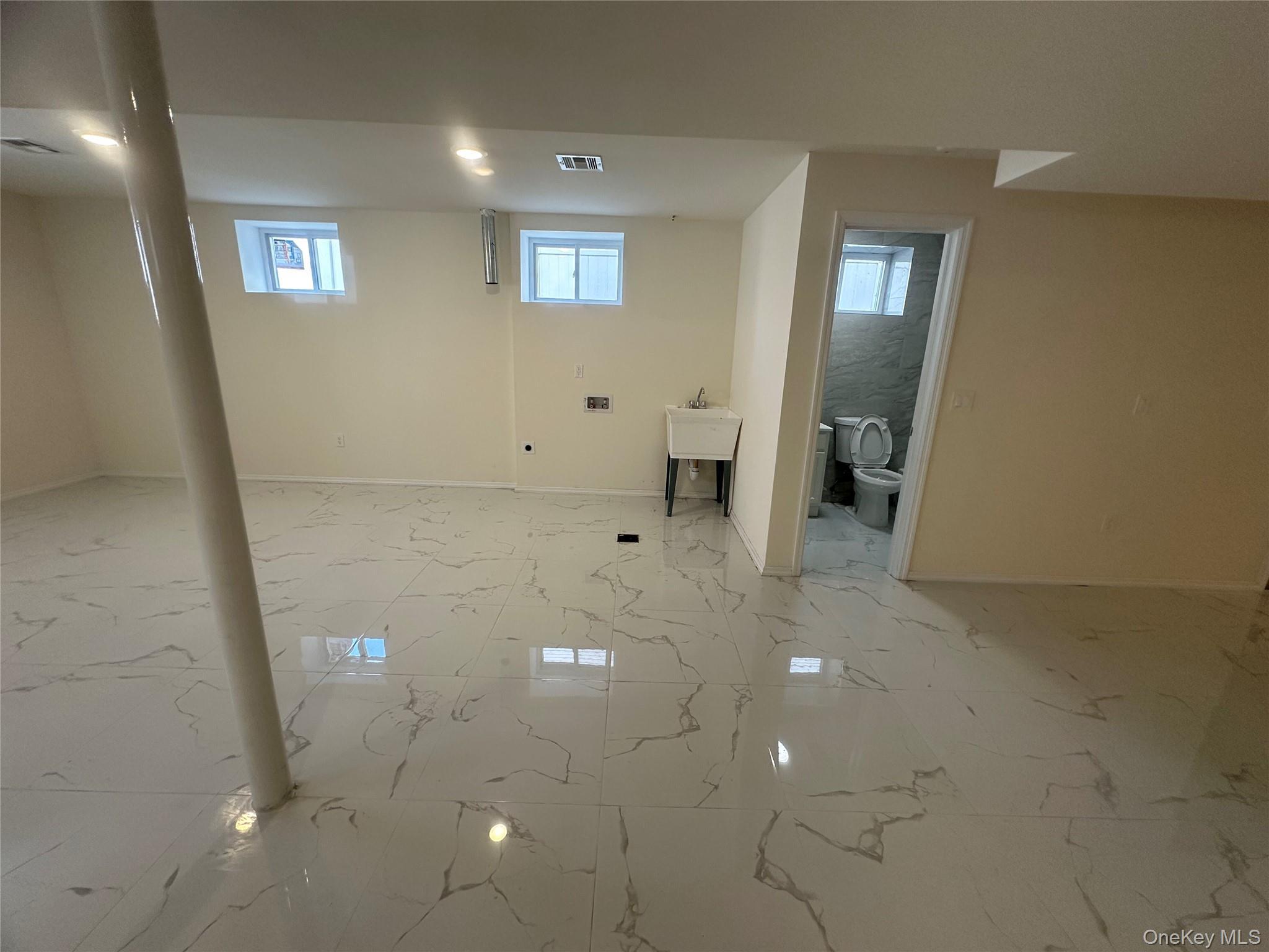 Single Family 161st  Queens, NY 11434, MLS-953360-15