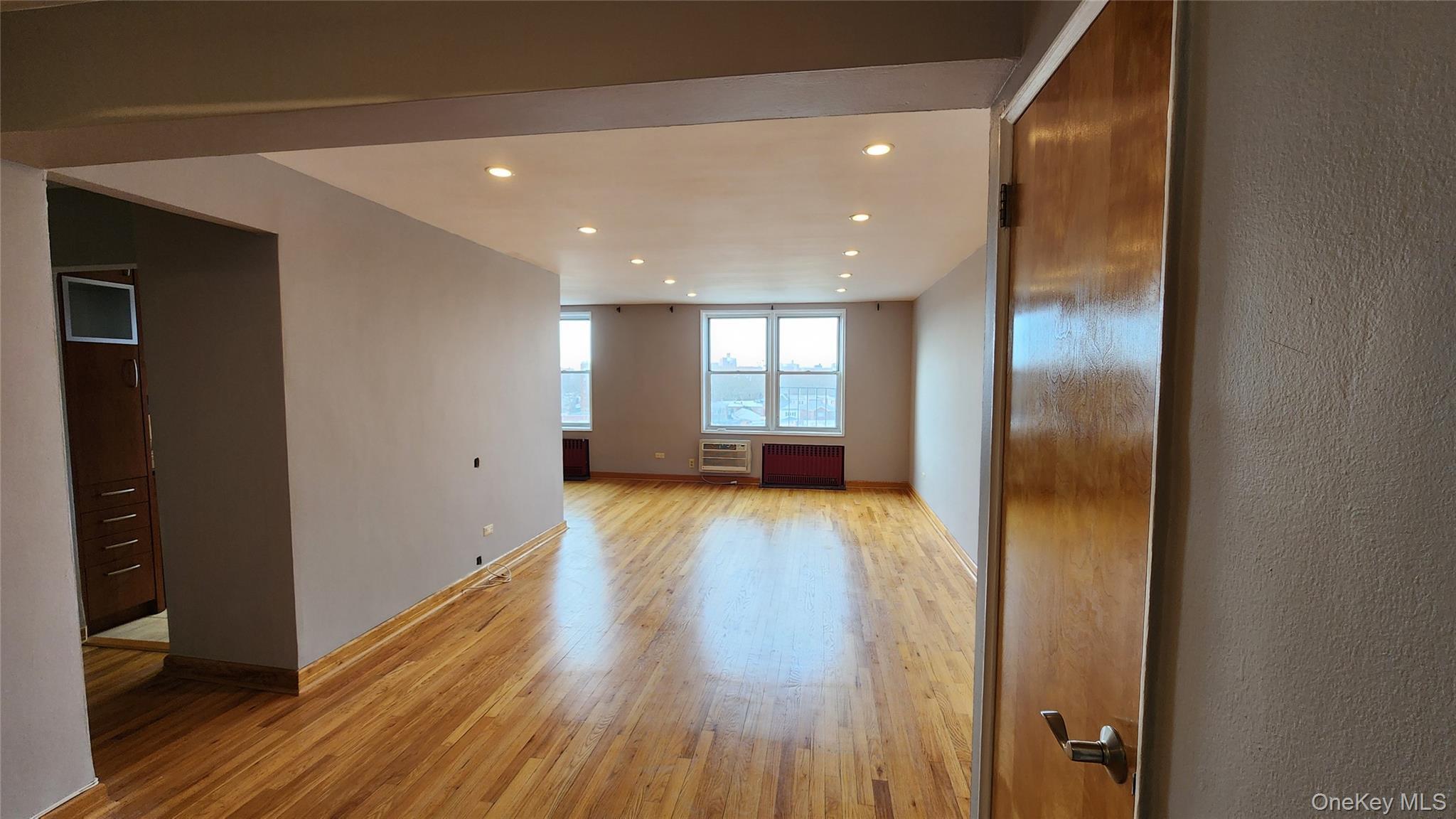 Apartment Ocean  Brooklyn, NY 11235, MLS-953392-3