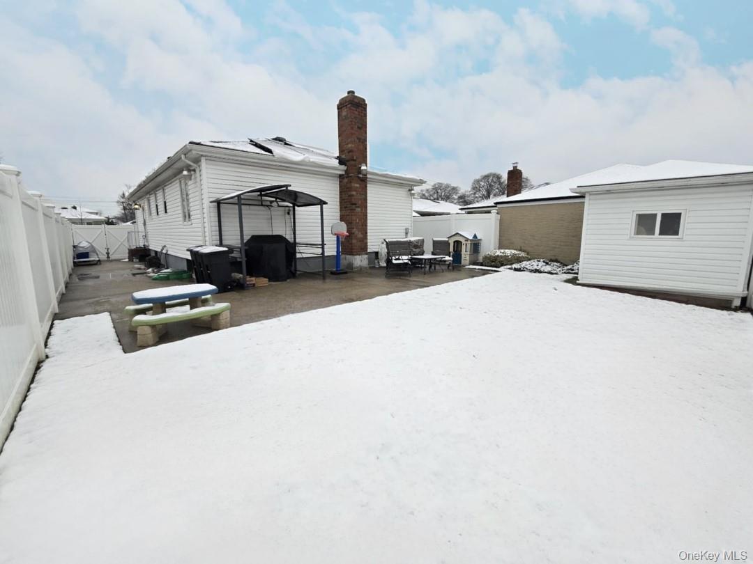 Single Family 89th  Queens, NY 11414, MLS-953443-25