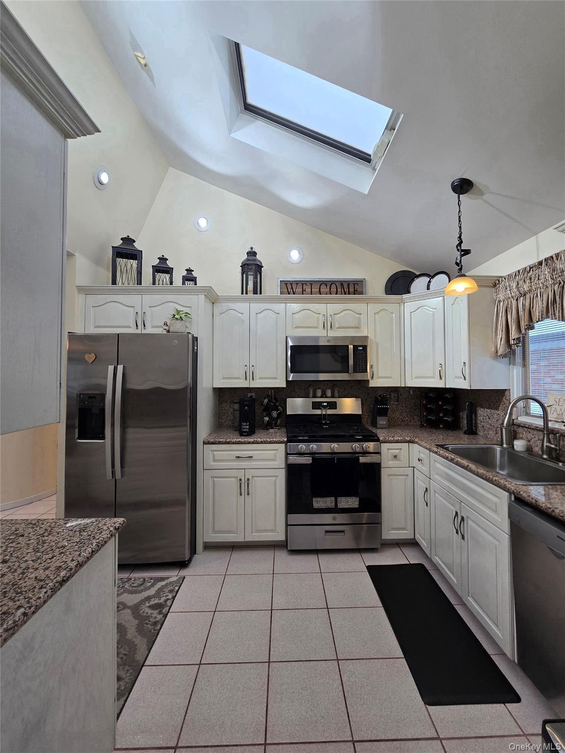 Single Family 89th  Queens, NY 11414, MLS-953443-6