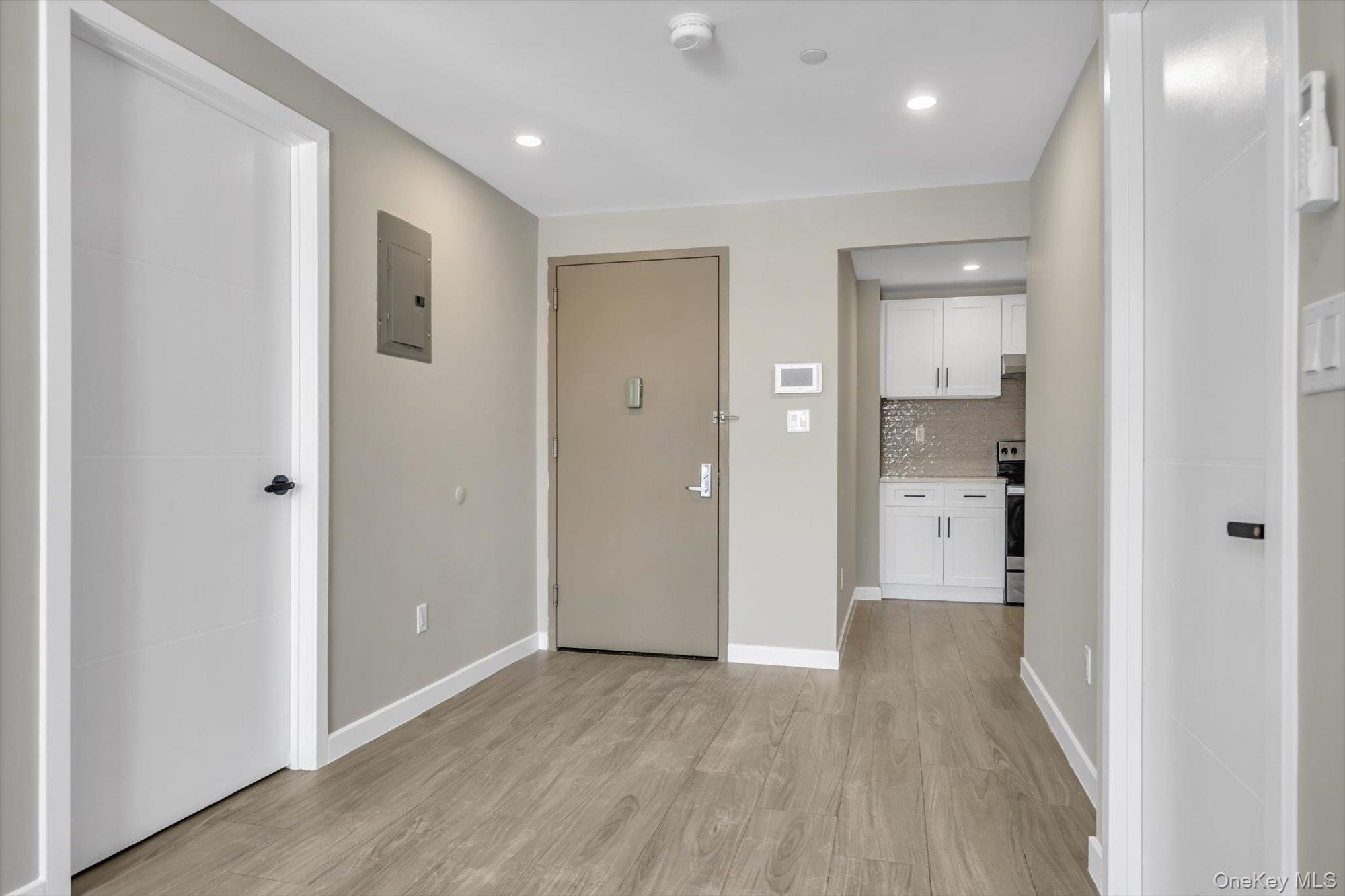 Condo 97th  Queens, NY 11368, MLS-953448-4