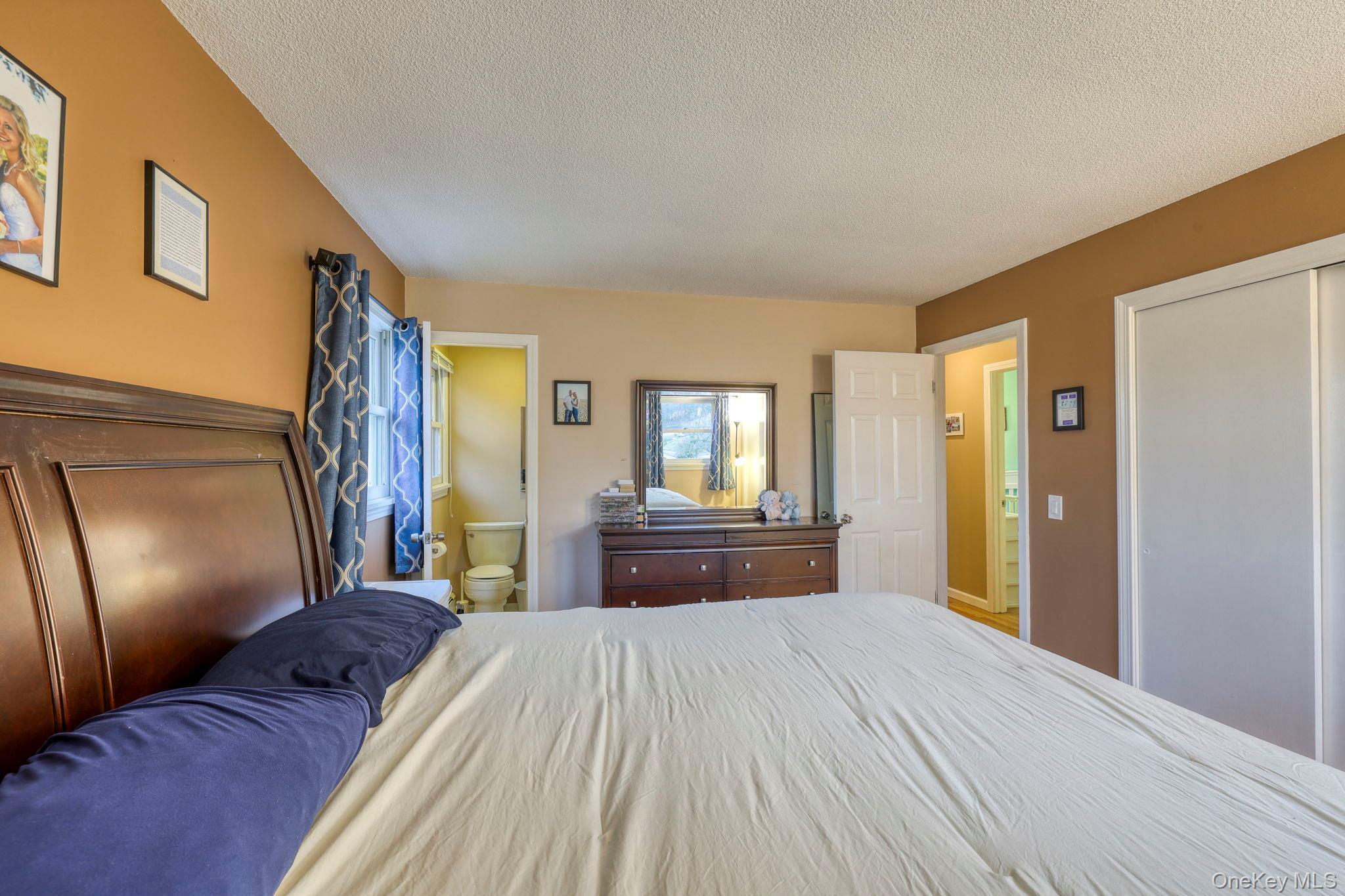 Single Family Rd Out Of Area, NY 06811, MLS-953452-13