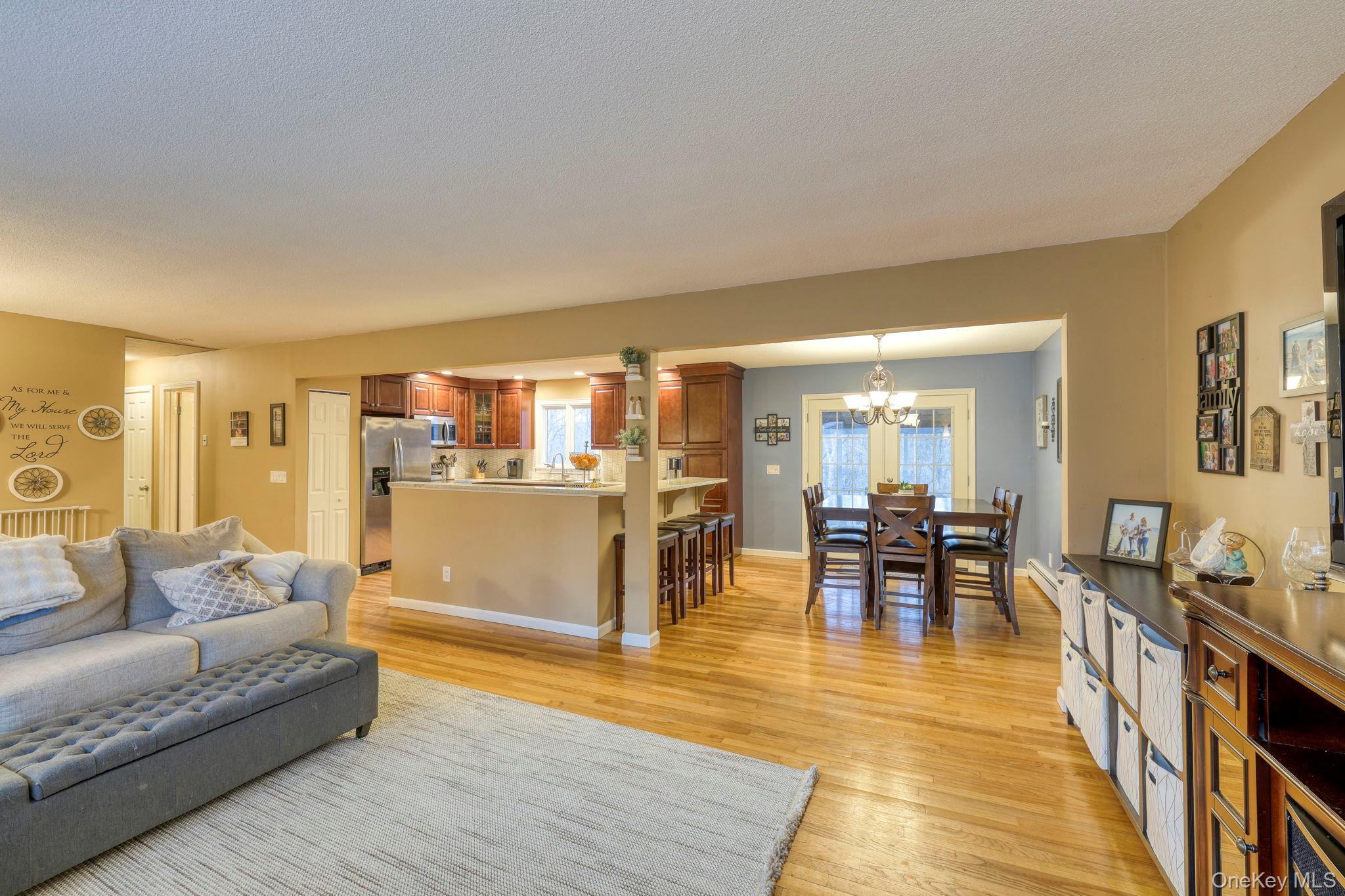 Single Family Rd Out Of Area, NY 06811, MLS-953452-4