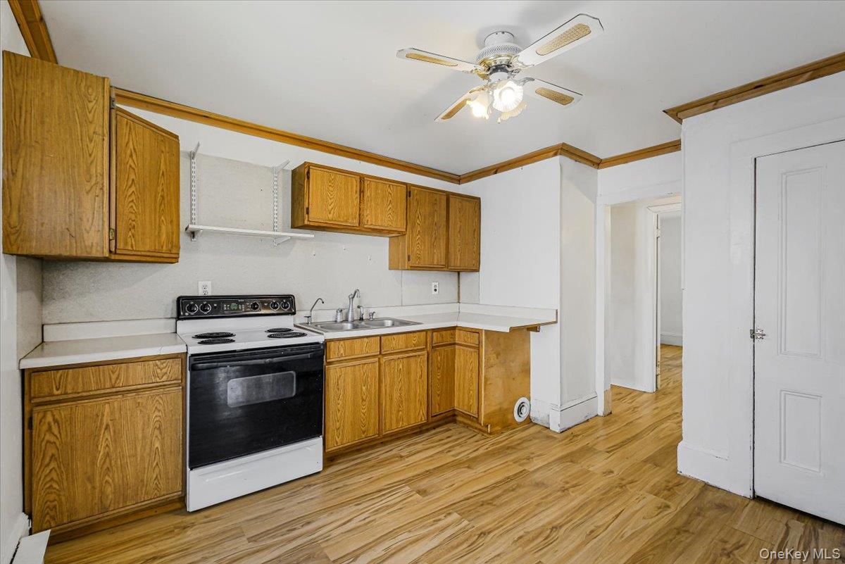 Single Family Ulster  Orange County, NY 12586, MLS-953492-17