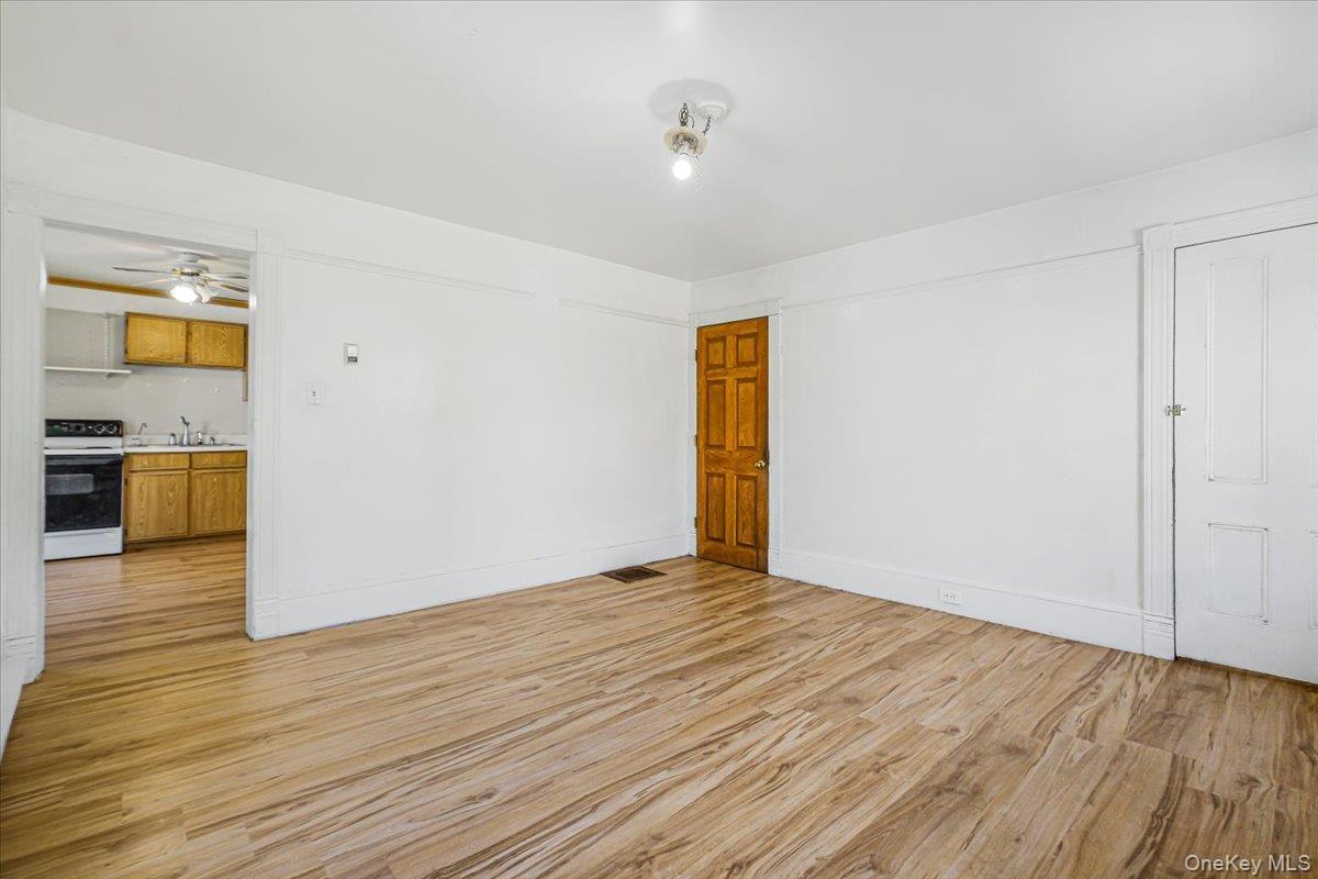 Single Family Ulster  Orange County, NY 12586, MLS-953492-21