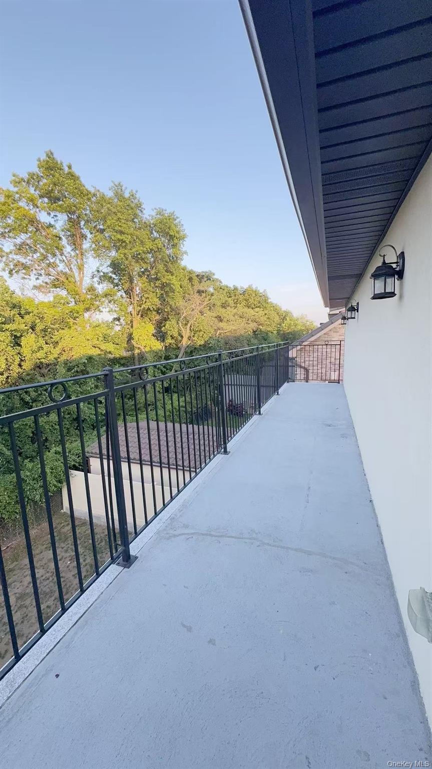 Single Family Hawtree Queens, NY 11417, MLS-953534-6