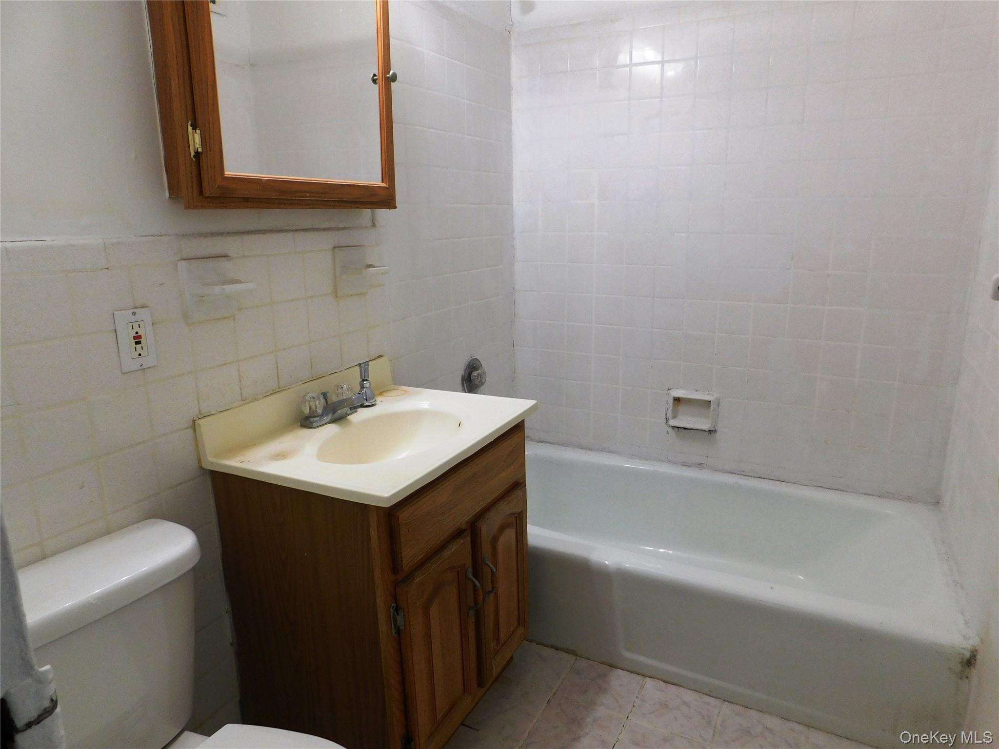 Coop Alta  Westchester County, NY 10705, MLS-953567-10