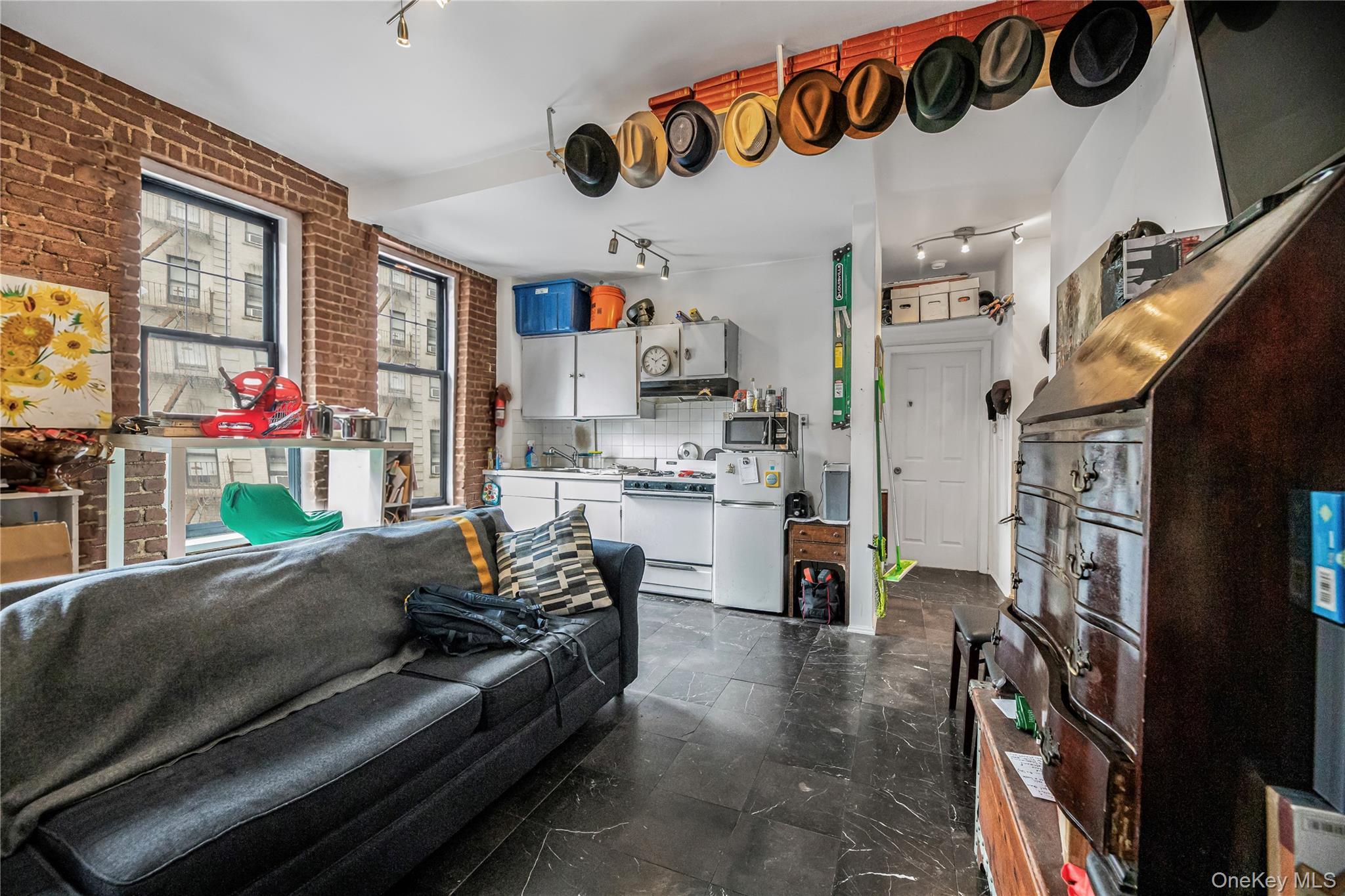 Coop Convent  Manhattan, NY 10027, MLS-953621-8