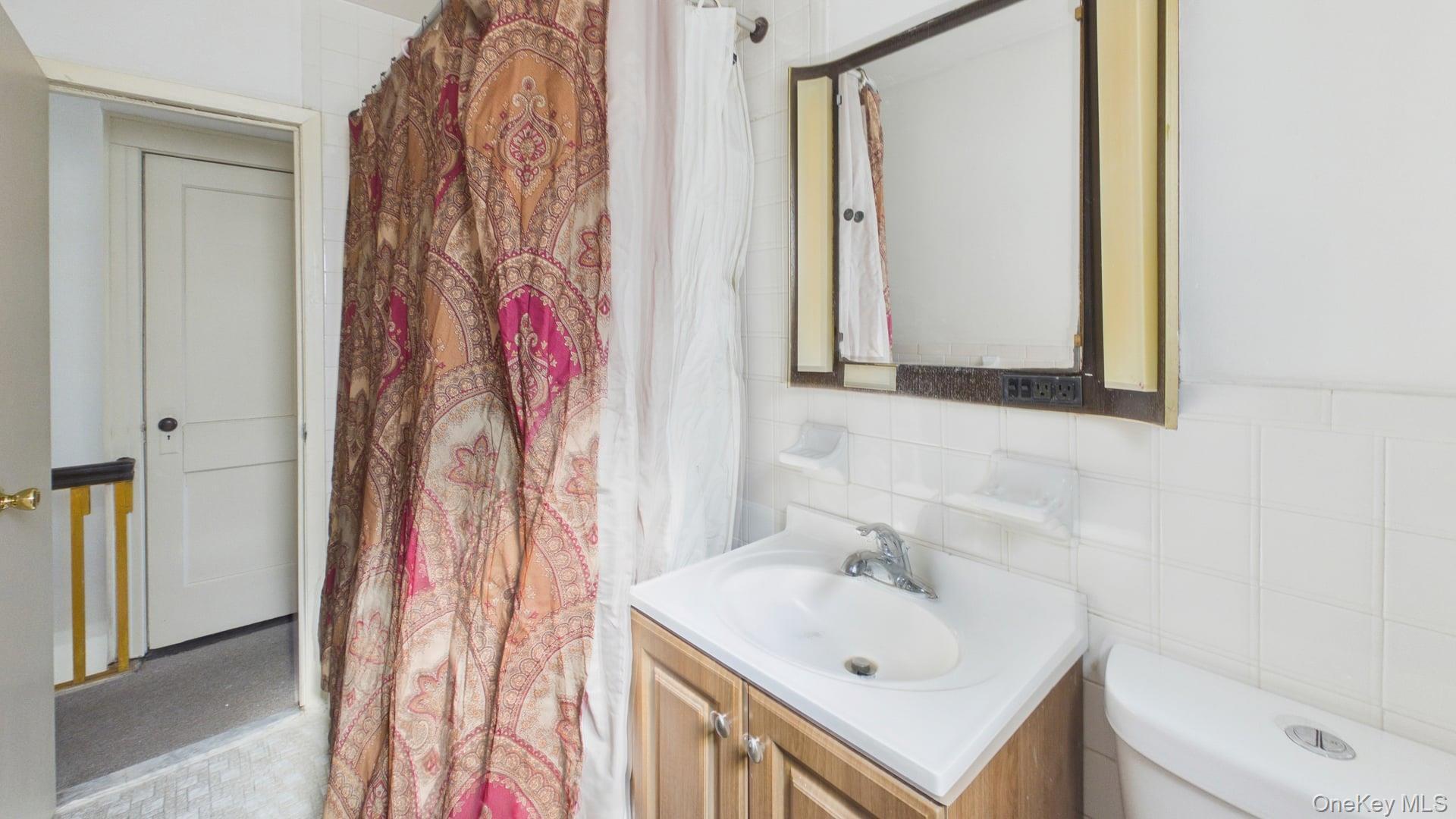 Single Family 88th  Queens, NY 11373, MLS-953638-33