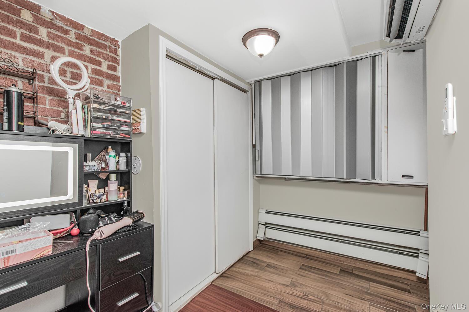 Single Family Wadsworth Manhattan, NY 10040, MLS-953641-21