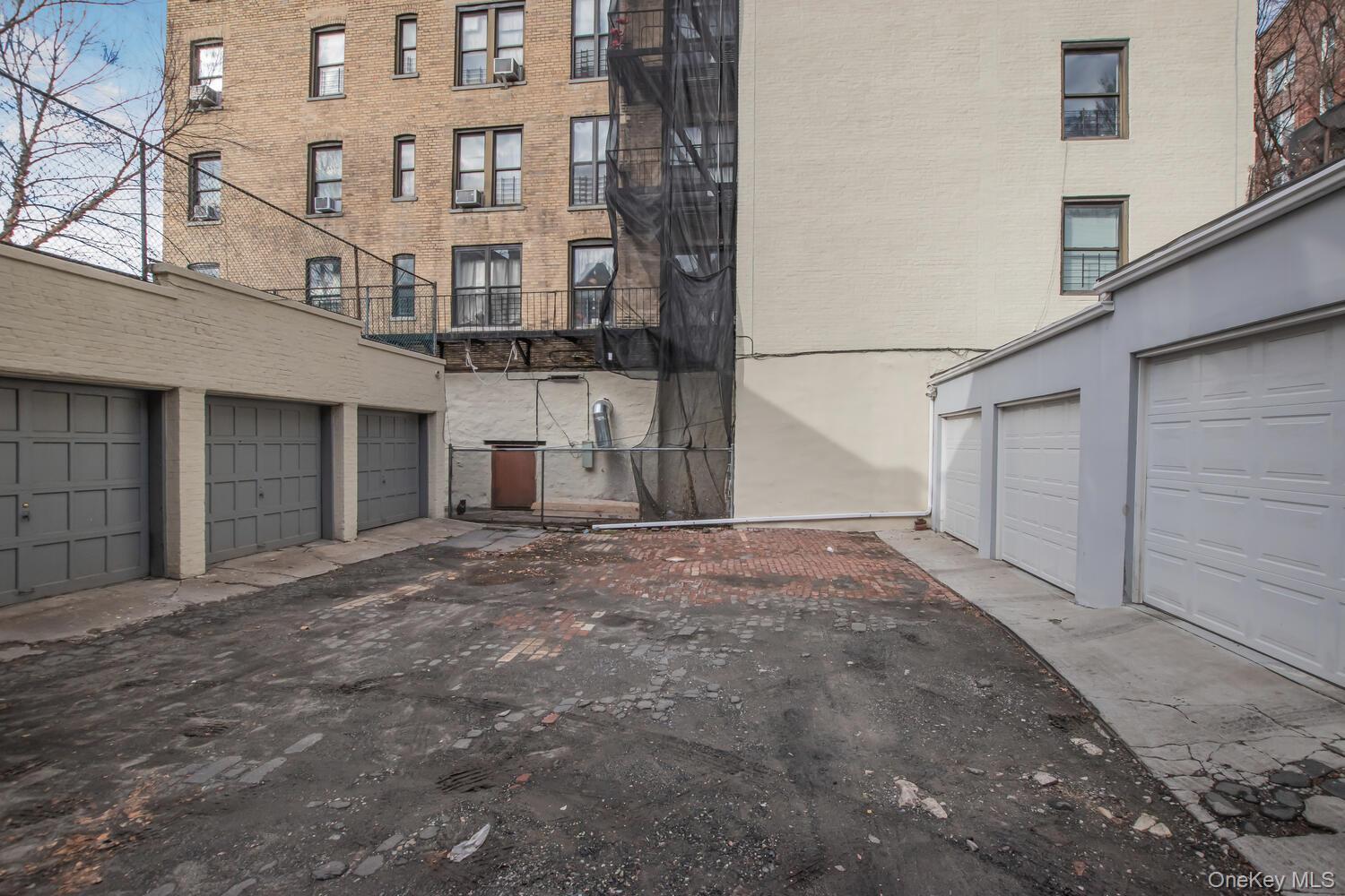 Single Family Wadsworth  Manhattan, NY 10040, MLS-953641-33