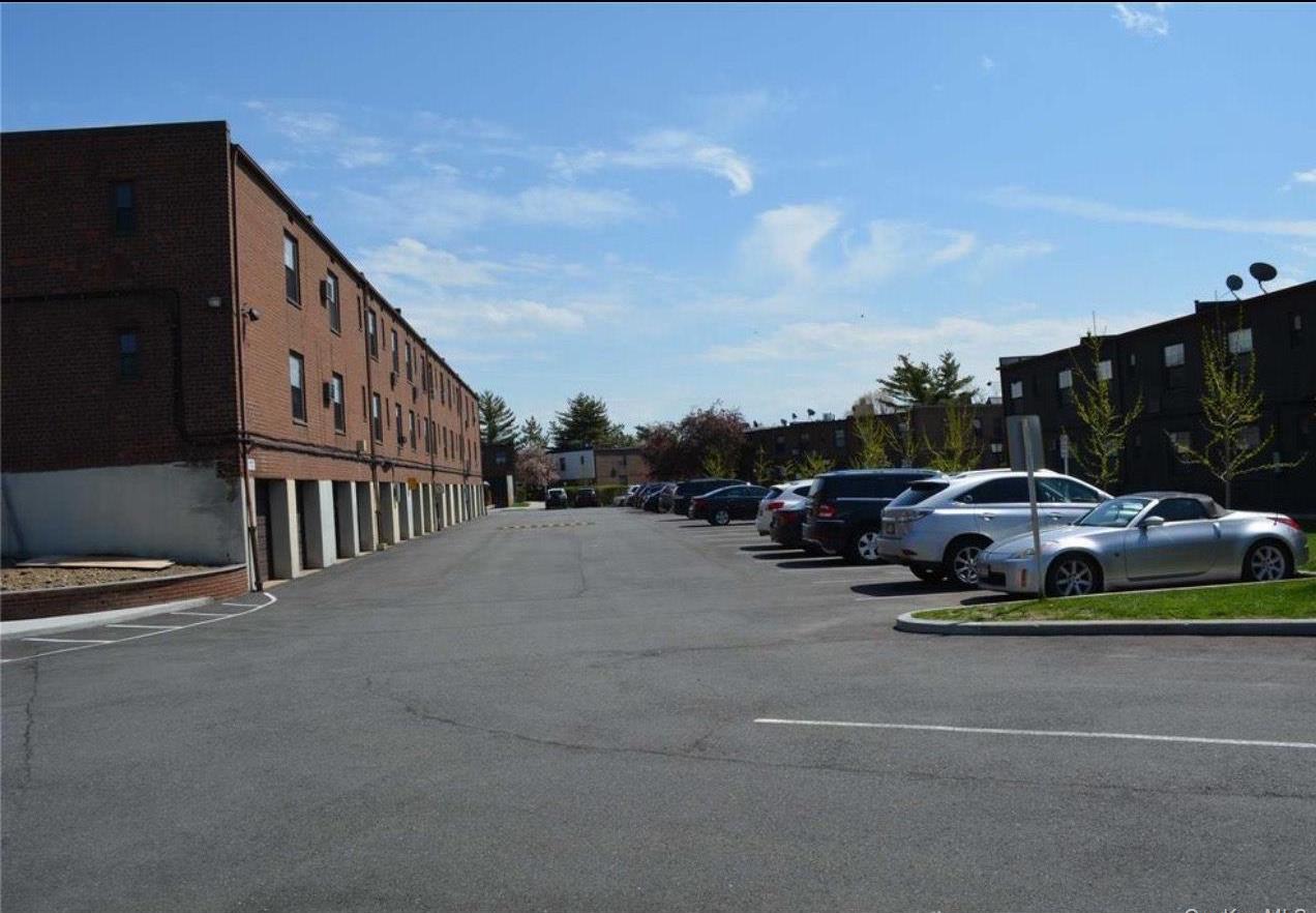 Condo Jewel  Queens, NY 11367, MLS-953644-11