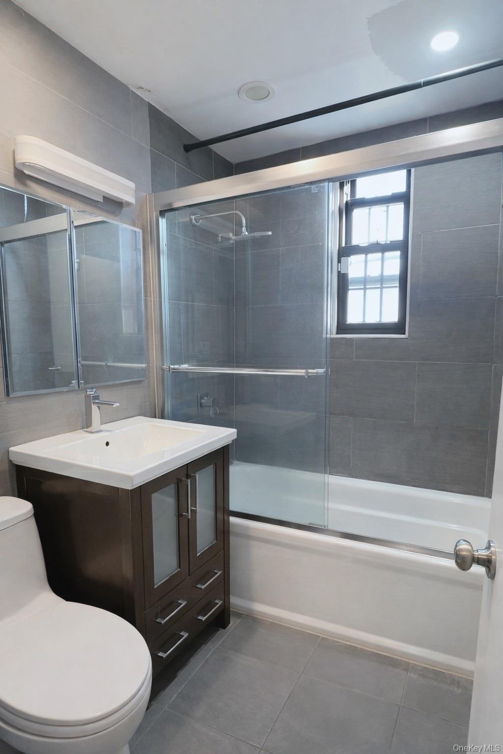 Condo Jewel  Queens, NY 11367, MLS-953644-6