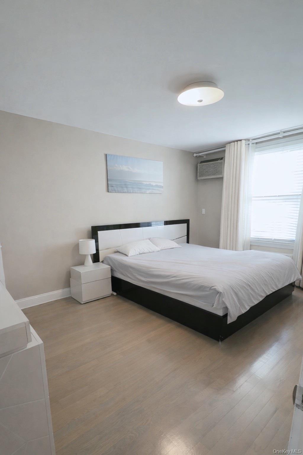 Condo Jewel  Queens, NY 11367, MLS-953644-7