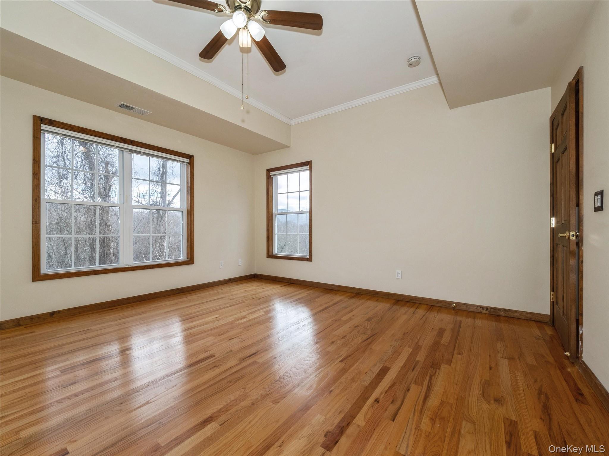 Condo Aveonis Dutchess County, NY 12524, MLS-953668-18