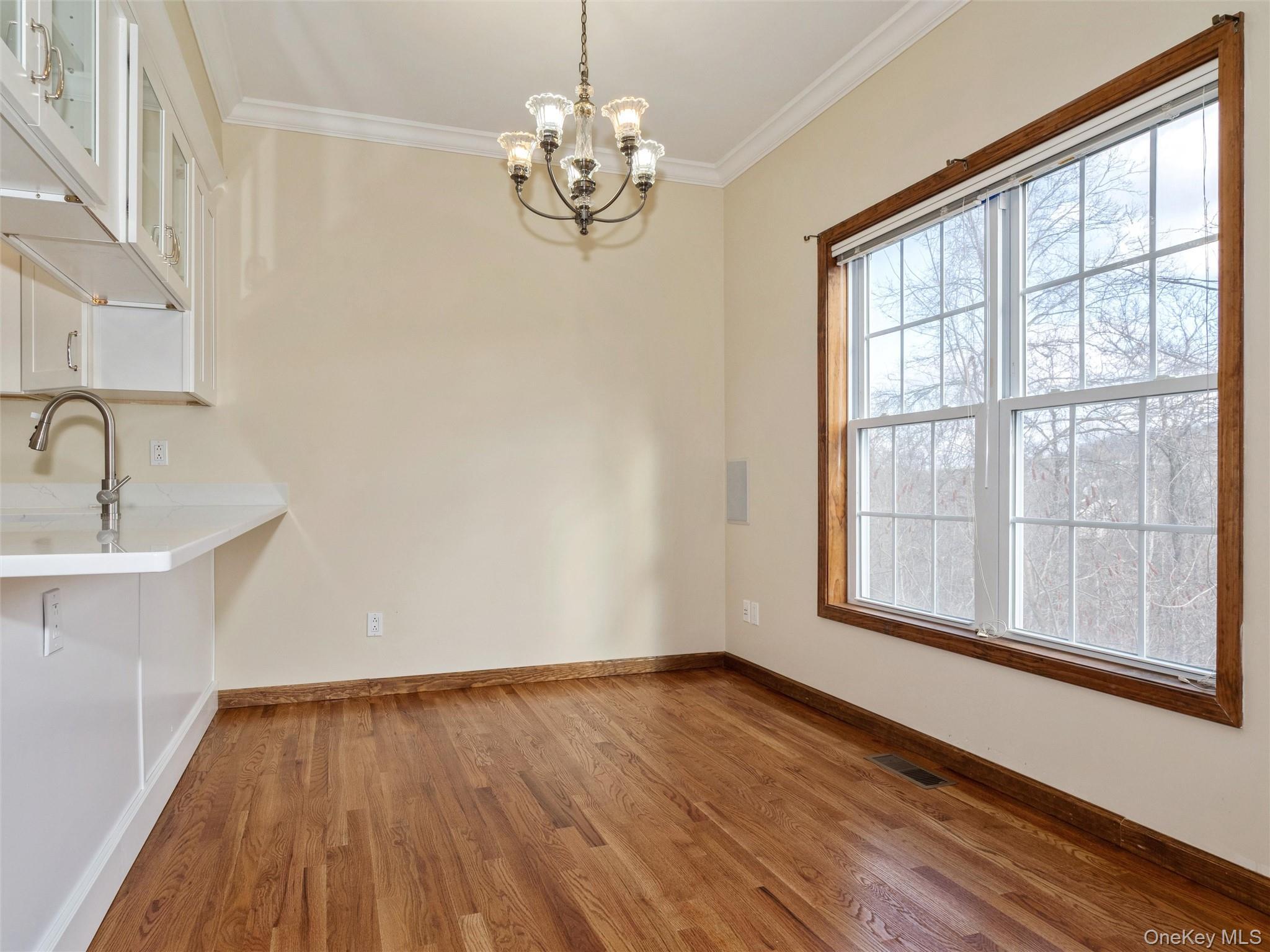 Condo Aveonis Dutchess County, NY 12524, MLS-953668-7