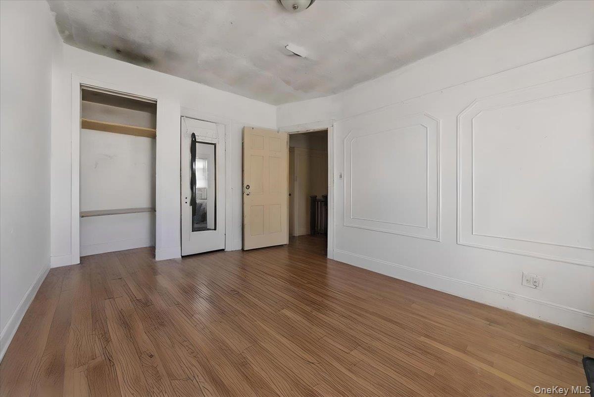 Single Family Bayswater  Queens, NY 11691, MLS-953681-11