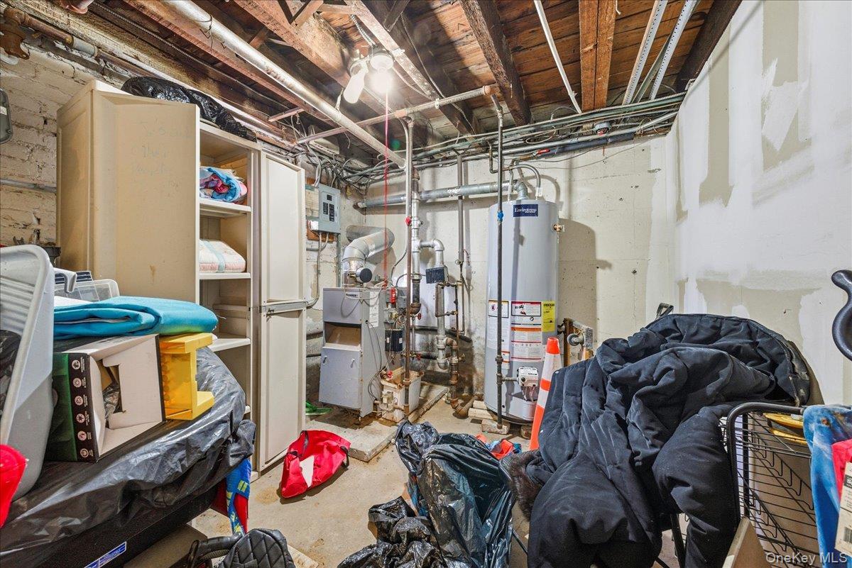 Single Family Bayswater  Queens, NY 11691, MLS-953681-16