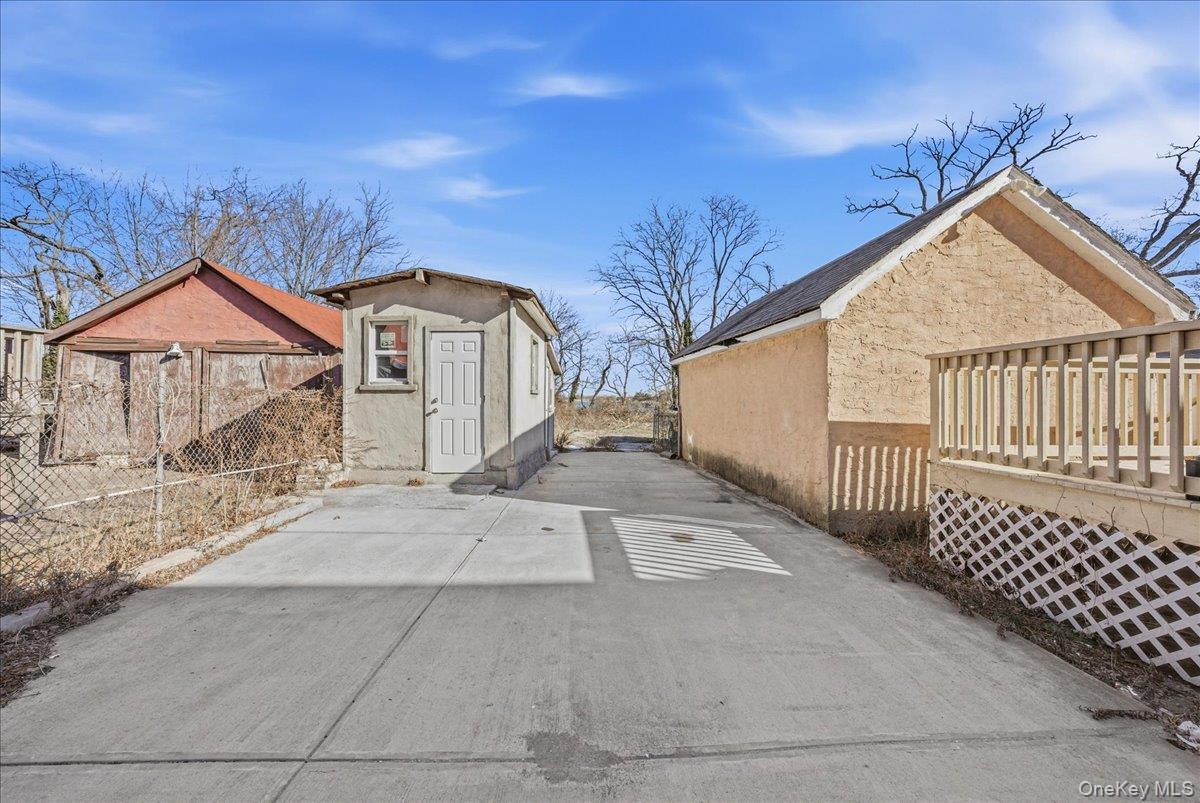 Single Family Bayswater  Queens, NY 11691, MLS-953681-20