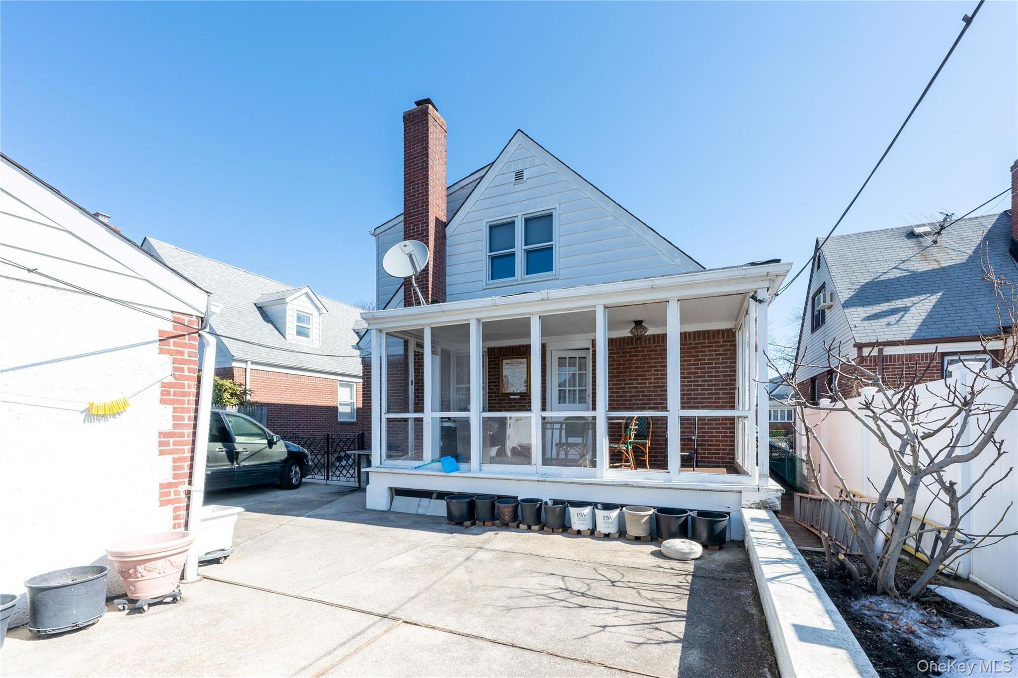 Single Family 258th Street  Queens, NY 11004, MLS-953689-8