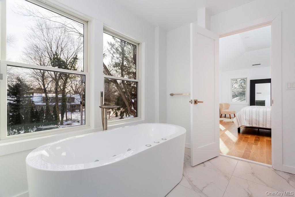 Single Family Maple  Out Of Area, NY 06870, MLS-953729-16