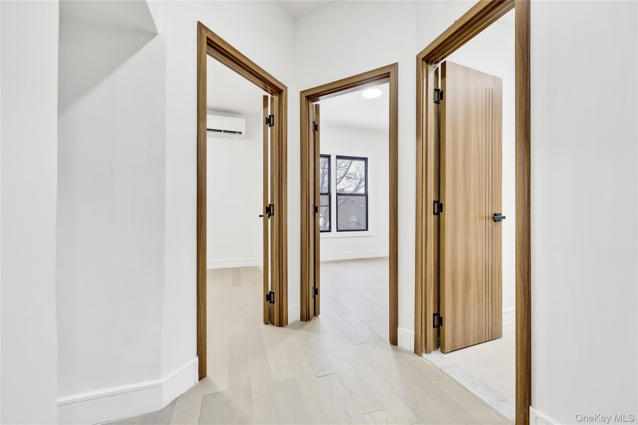 Single Family 226th Bronx, NY 10466, MLS-953739-18