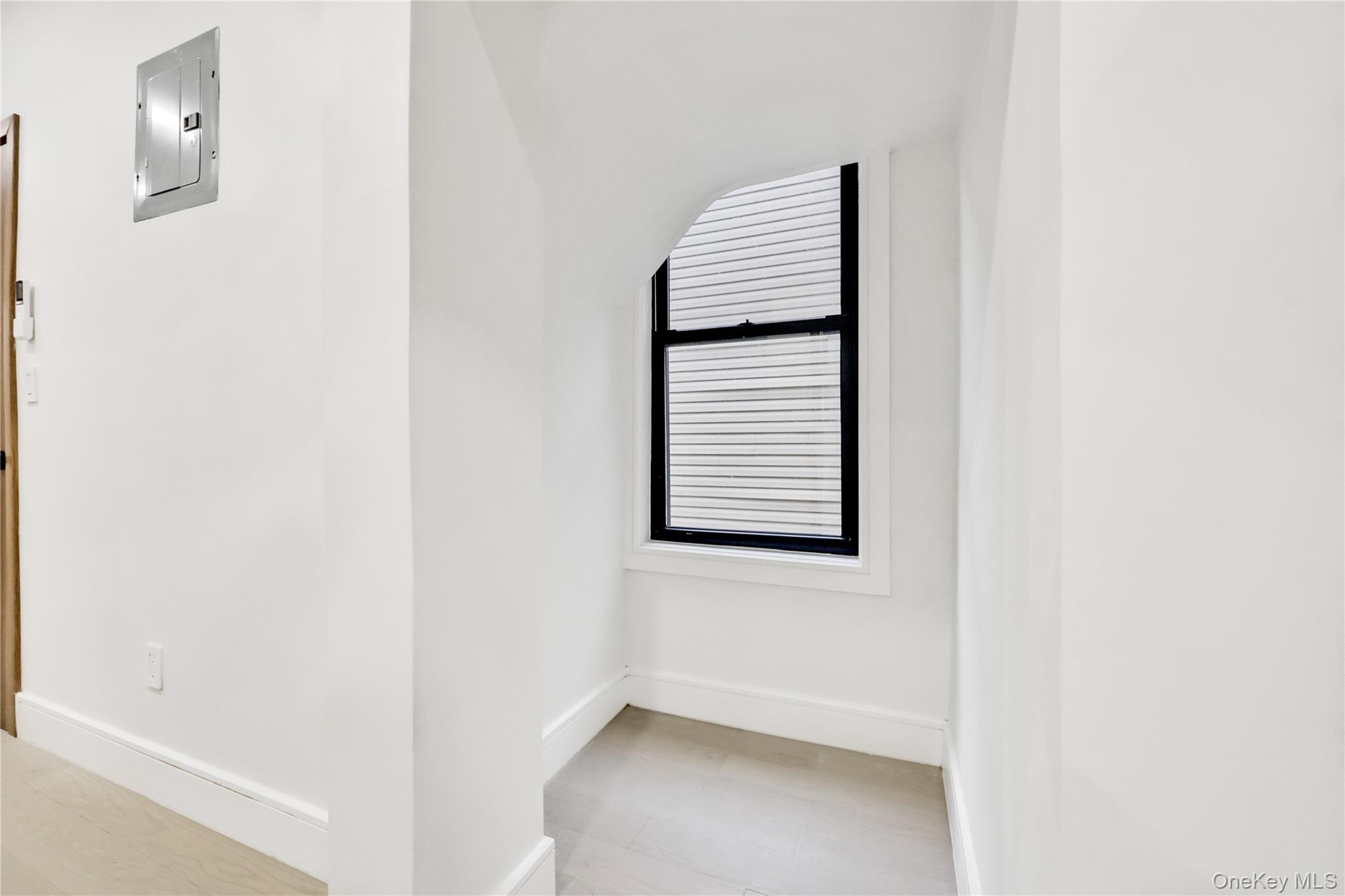 Single Family 226th Bronx, NY 10466, MLS-953739-19