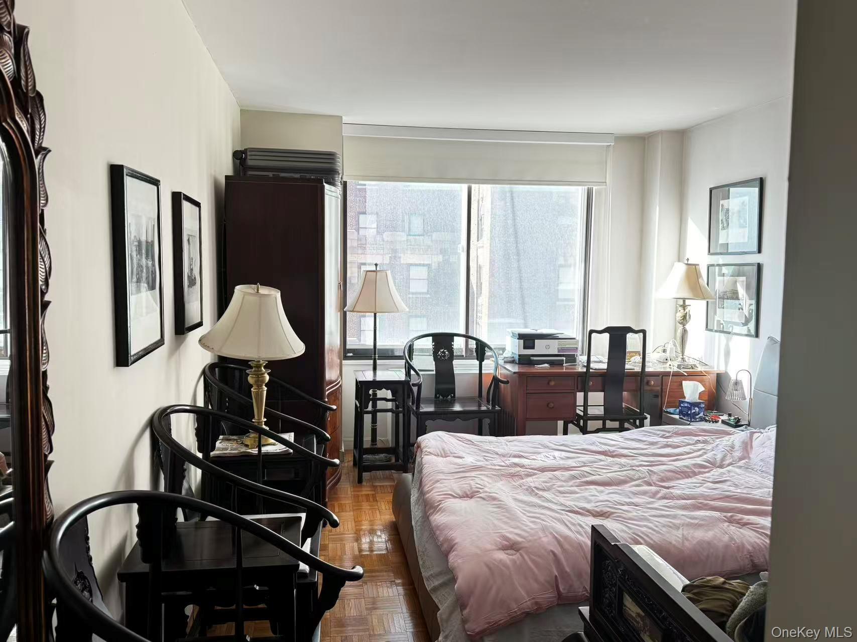 Apartment 48th  Manhattan, NY 10017, MLS-953780-8