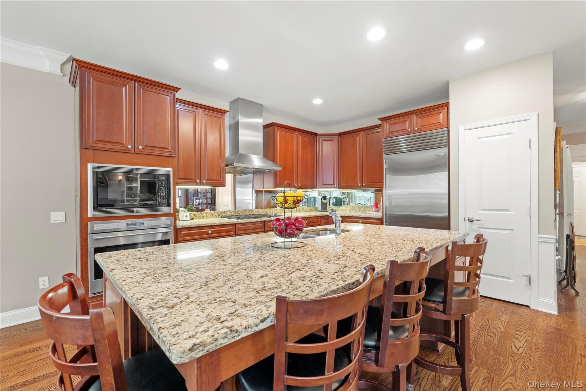 Condo Kimberly  Suffolk County, NY 11977, MLS-953821-10