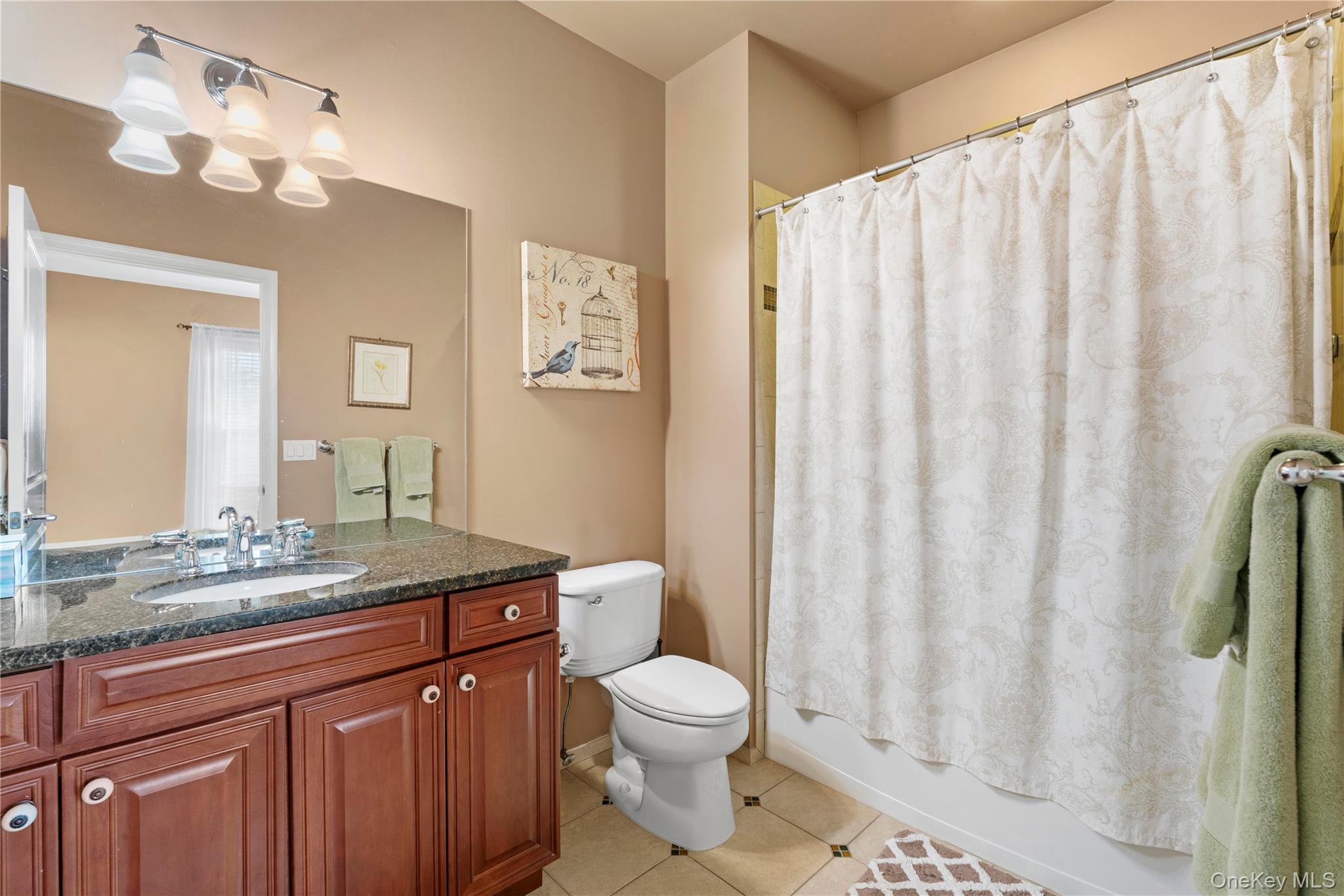 Condo Kimberly  Suffolk County, NY 11977, MLS-953821-17