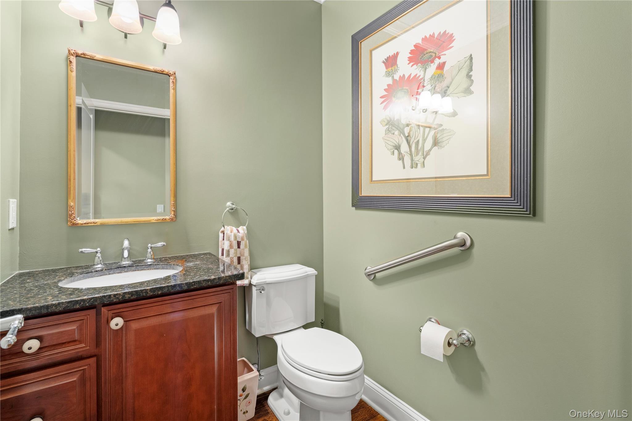 Condo Kimberly  Suffolk County, NY 11977, MLS-953821-21