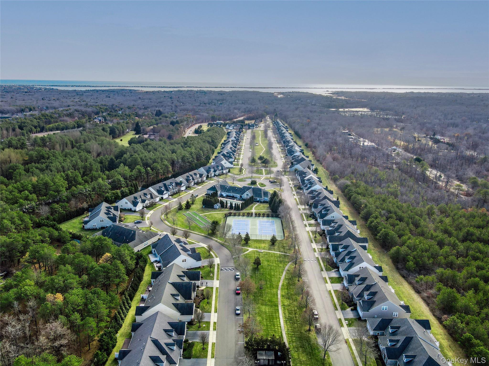 Condo Kimberly  Suffolk County, NY 11977, MLS-953821-31