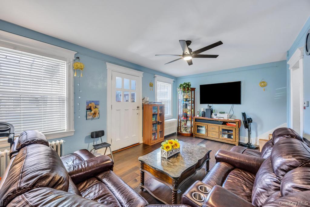 Single Family 184th  Queens, NY 11423, MLS-953831-11