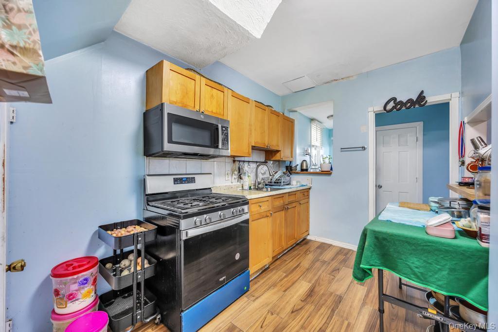 Single Family 184th  Queens, NY 11423, MLS-953831-17