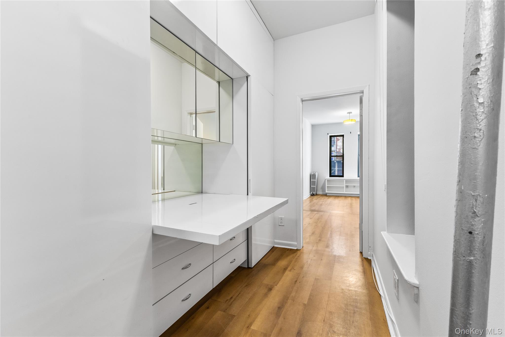 Coop W 106th Street  Manhattan, NY 10025, MLS-953839-3