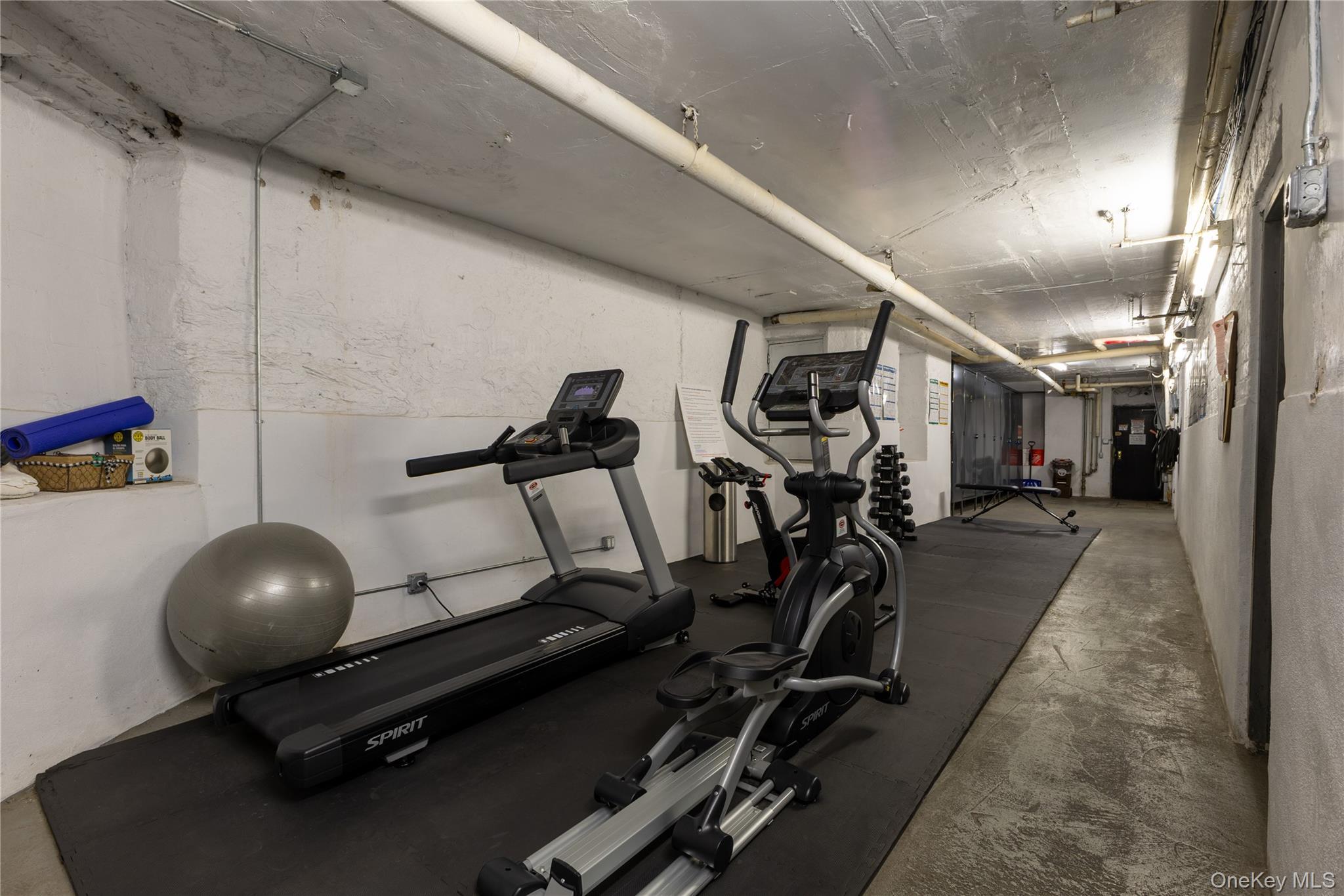 Coop W 106th Street  Manhattan, NY 10025, MLS-953839-9