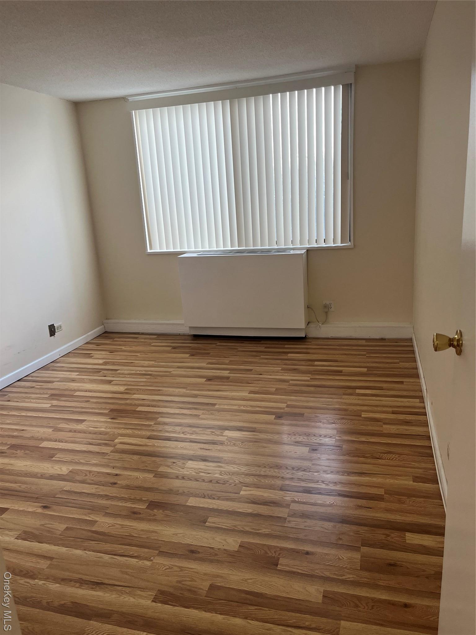 Condo Bay Club  Queens, NY 11360, MLS-953843-4