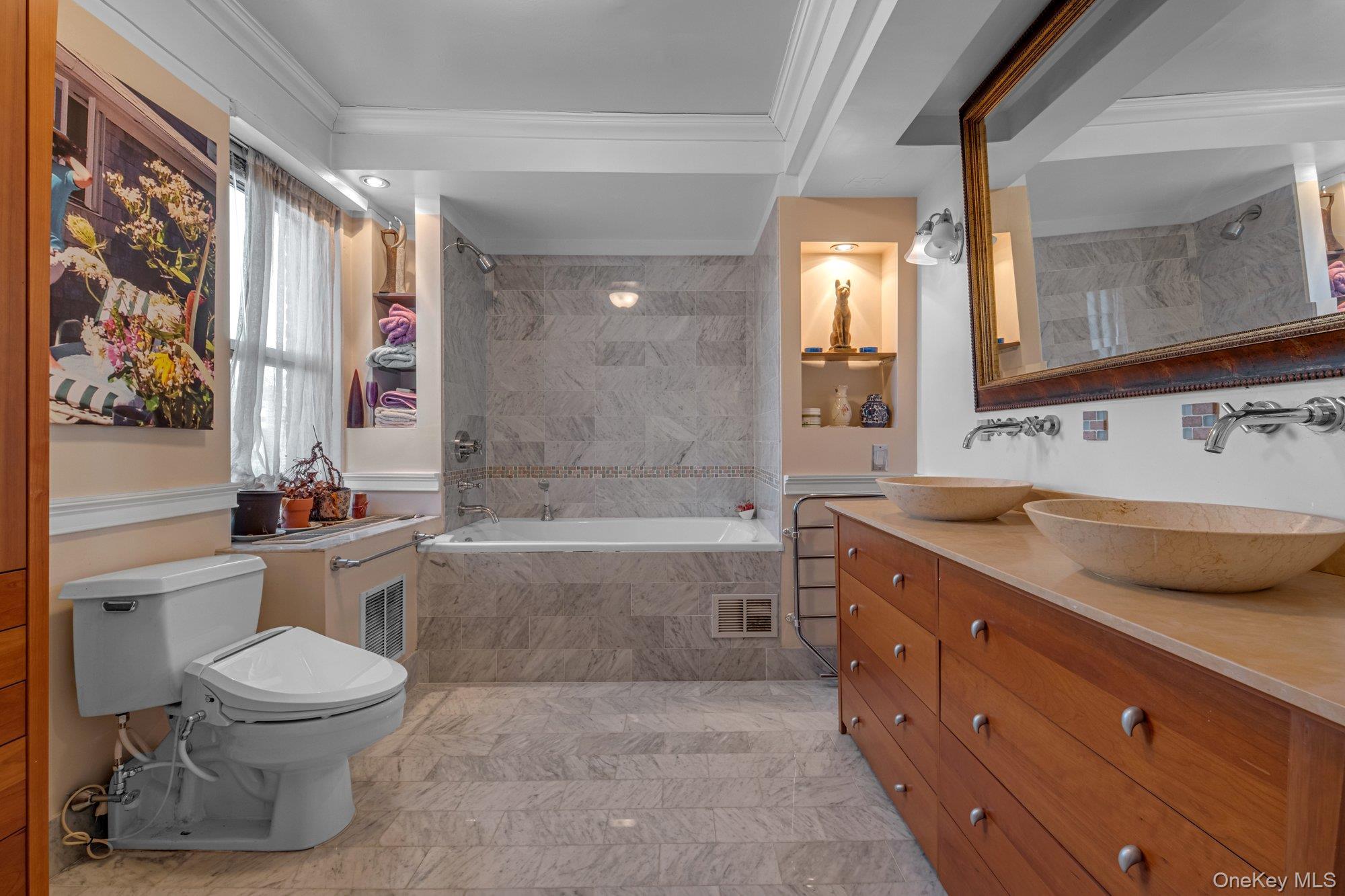 Coop Queens  Queens, NY 11375, MLS-953876-15