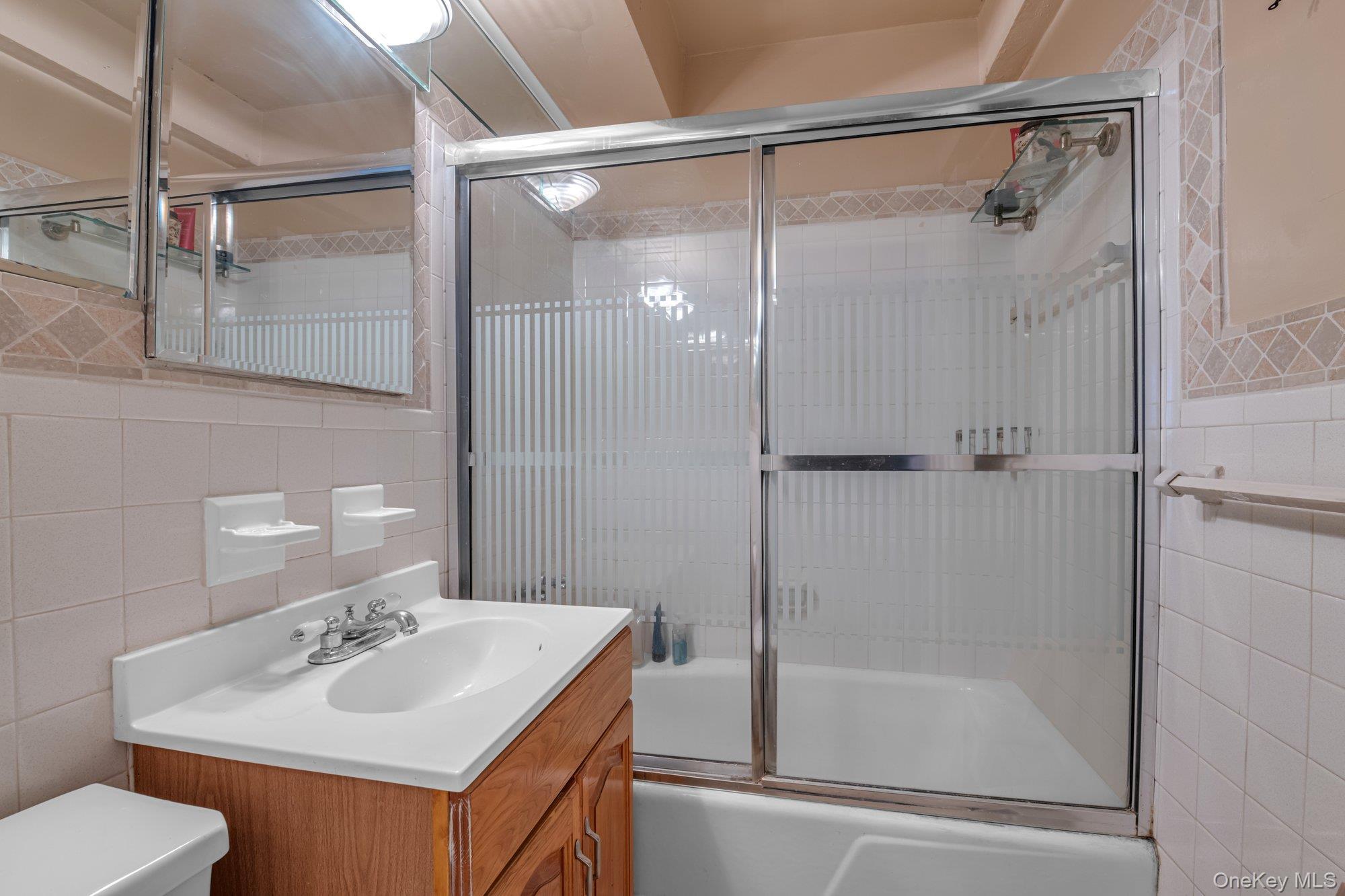 Coop Queens  Queens, NY 11375, MLS-953876-19